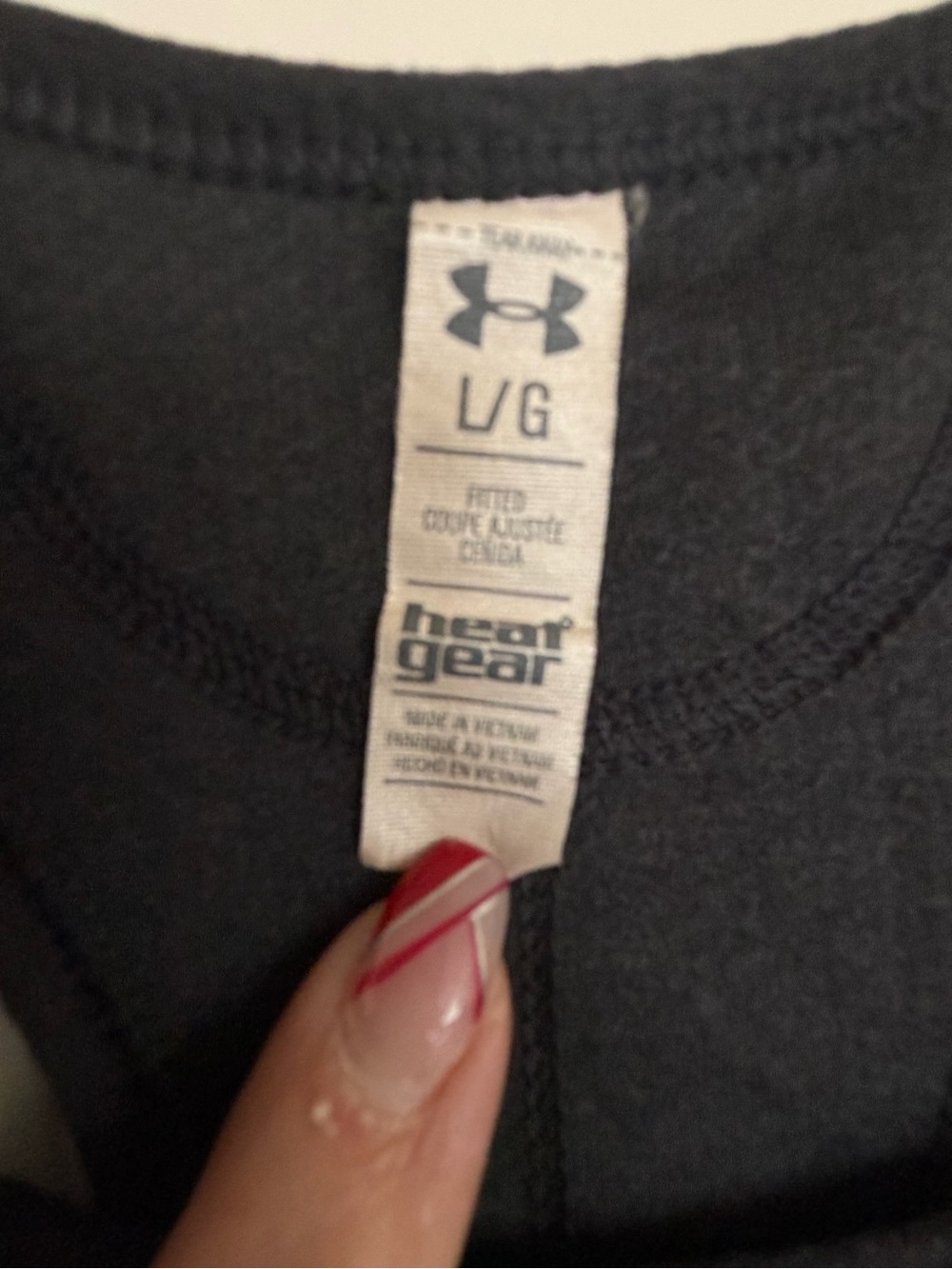 Under Armour Black Racerback Performance Tank - Picture 3 of 4